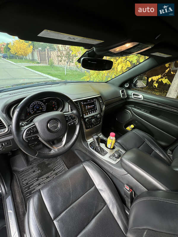 Внедорожник / Кроссовер Jeep Grand Cherokee 2018 в Ровно