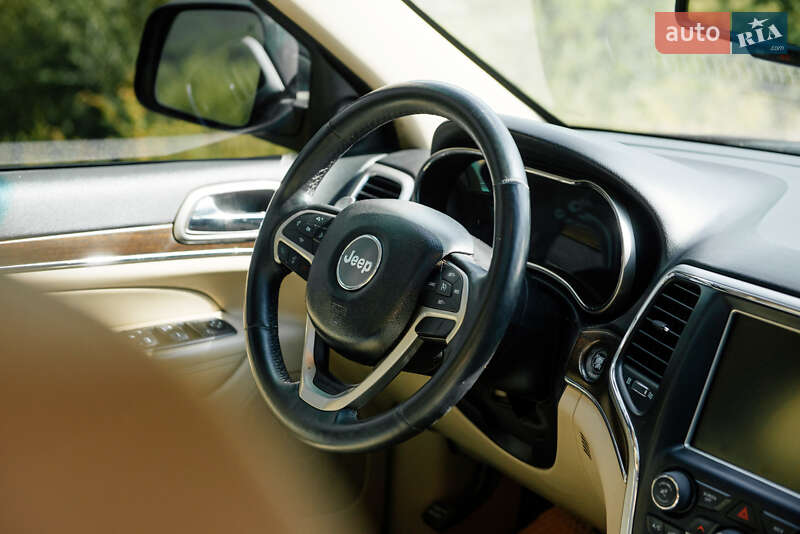 Внедорожник / Кроссовер Jeep Grand Cherokee 2013 в Тячеве фото 44 Внедорожник / Кроссовер Jeep Grand Cherokee 2013 в Тячеве