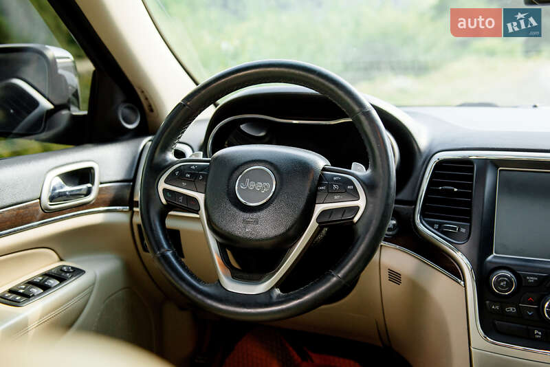 Внедорожник / Кроссовер Jeep Grand Cherokee 2013 в Тячеве фото 70 Внедорожник / Кроссовер Jeep Grand Cherokee 2013 в Тячеве