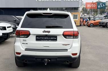 Внедорожник / Кроссовер Jeep Grand Cherokee 2018 в 