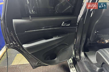 Позашляховик / Кросовер Jeep Grand Cherokee 2021 в  фото 15 Позашляховик / Кросовер Jeep Grand Cherokee 2021 в