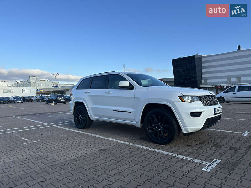 Внедорожник / Кроссовер Jeep Grand Cherokee 2020 в Житомире фото 3 Внедорожник / Кроссовер Jeep Grand Cherokee 2020 в Житомире