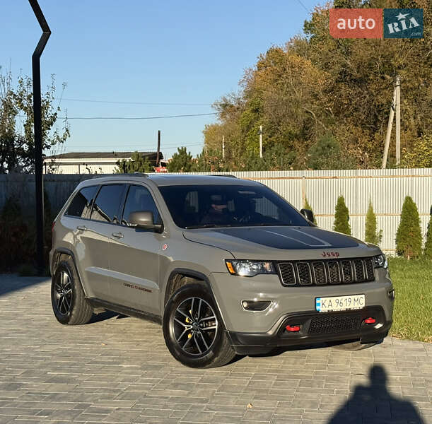 Позашляховик / Кросовер Jeep Grand Cherokee 2020 в Луцьку