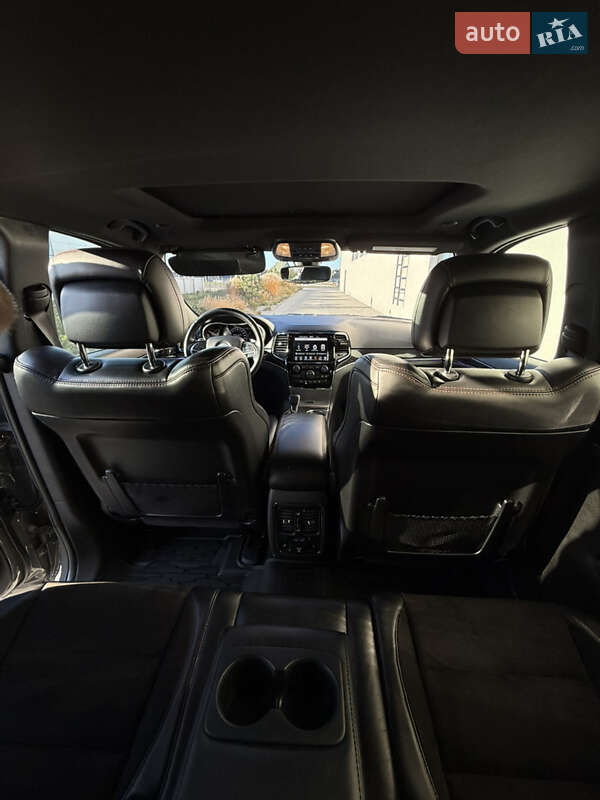 Позашляховик / Кросовер Jeep Grand Cherokee 2020 в Луцьку