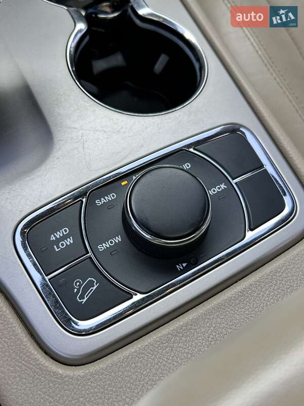 Позашляховик / Кросовер Jeep Grand Cherokee 2015 в Сумах фото 28 Позашляховик / Кросовер Jeep Grand Cherokee 2015 в Сумах