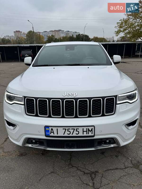 Внедорожник / Кроссовер Jeep Grand Cherokee 2019 в Киеве фото 2 Внедорожник / Кроссовер Jeep Grand Cherokee 2019 в Киеве