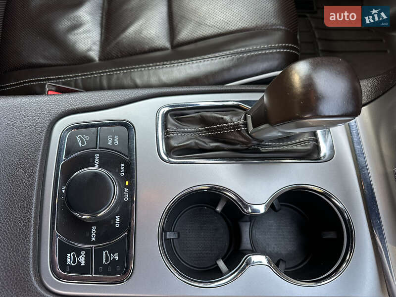 Внедорожник / Кроссовер Jeep Grand Cherokee 2018 в Черновцах фото 36 Внедорожник / Кроссовер Jeep Grand Cherokee 2018 в Черновцах