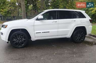 Позашляховик / Кросовер Jeep Grand Cherokee 2019 в  фото 22 Позашляховик / Кросовер Jeep Grand Cherokee 2019 в