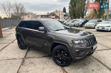 Внедорожник / Кроссовер Jeep Grand Cherokee 2014 в 