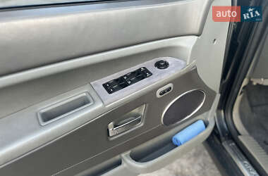 Позашляховик / Кросовер Jeep Grand Cherokee 2006 в  фото 14 Позашляховик / Кросовер Jeep Grand Cherokee 2006 в