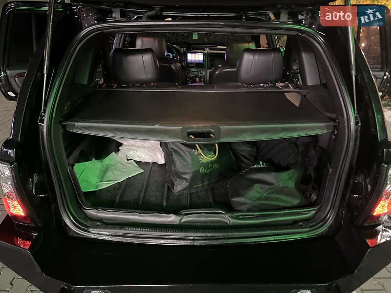 Внедорожник / Кроссовер Jeep Grand Cherokee 2000 в Черновцах