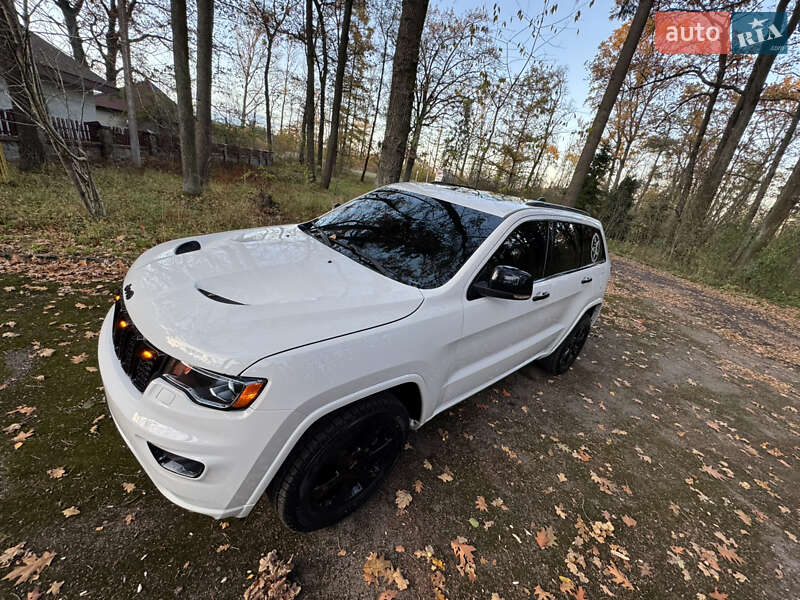 Позашляховик / Кросовер Jeep Grand Cherokee 2022 в Дрогобичі