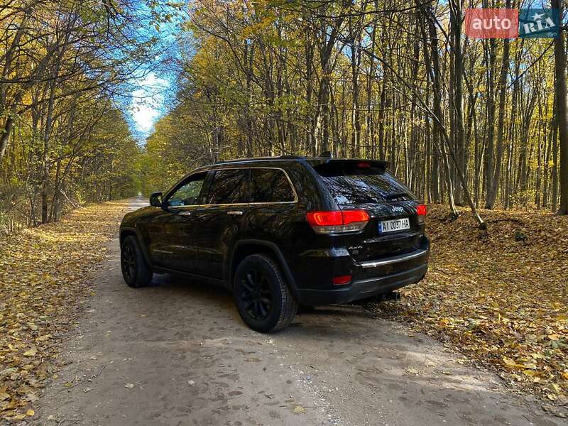 Внедорожник / Кроссовер Jeep Grand Cherokee 2015 в Белой Церкви