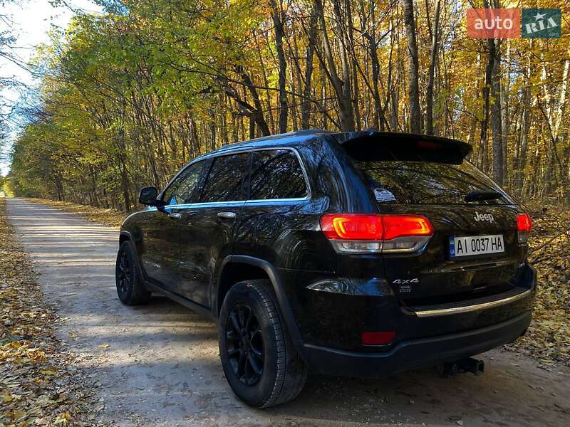 Внедорожник / Кроссовер Jeep Grand Cherokee 2015 в Белой Церкви