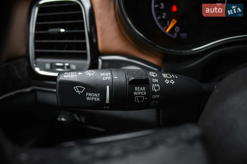 Внедорожник / Кроссовер Jeep Grand Cherokee 2019 в Киеве фото 27 Внедорожник / Кроссовер Jeep Grand Cherokee 2019 в Киеве