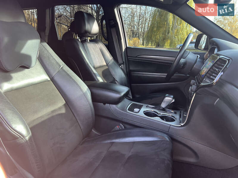 Внедорожник / Кроссовер Jeep Grand Cherokee 2018 в Броварах