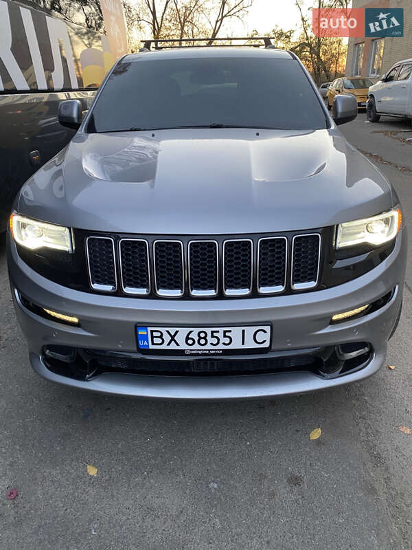 Внедорожник / Кроссовер Jeep Grand Cherokee 2016 в Хмельницком