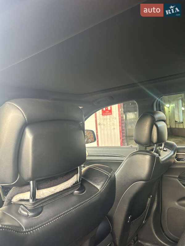 Внедорожник / Кроссовер Jeep Grand Cherokee 2015 в Полтаве фото 13 Внедорожник / Кроссовер Jeep Grand Cherokee 2015 в Полтаве