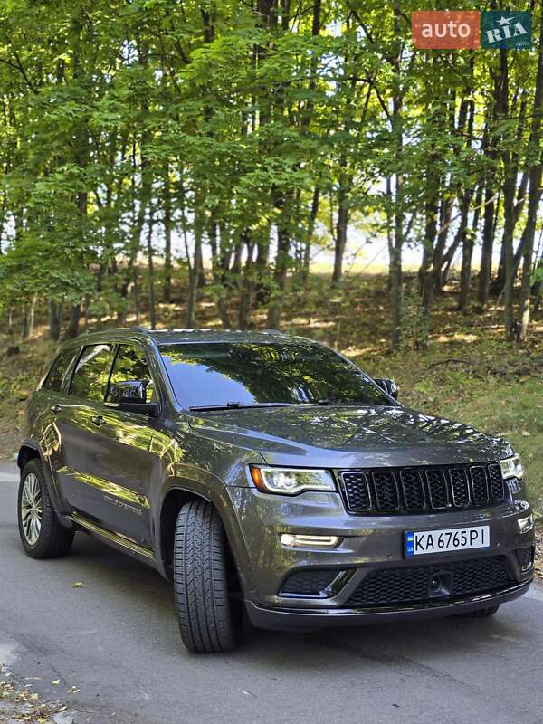 Внедорожник / Кроссовер Jeep Grand Cherokee 2018 в Киеве фото 9 Внедорожник / Кроссовер Jeep Grand Cherokee 2018 в Киеве