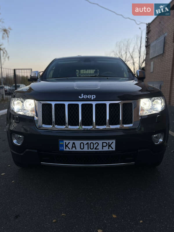 Внедорожник / Кроссовер Jeep Grand Cherokee 2011 в Киеве фото 7 Внедорожник / Кроссовер Jeep Grand Cherokee 2011 в Киеве