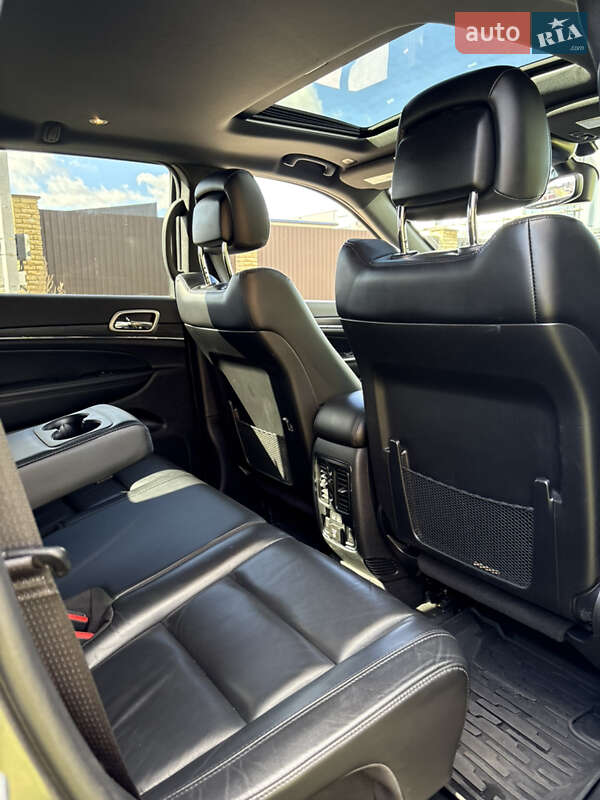 Внедорожник / Кроссовер Jeep Grand Cherokee 2021 в Киеве фото 12 Внедорожник / Кроссовер Jeep Grand Cherokee 2021 в Киеве