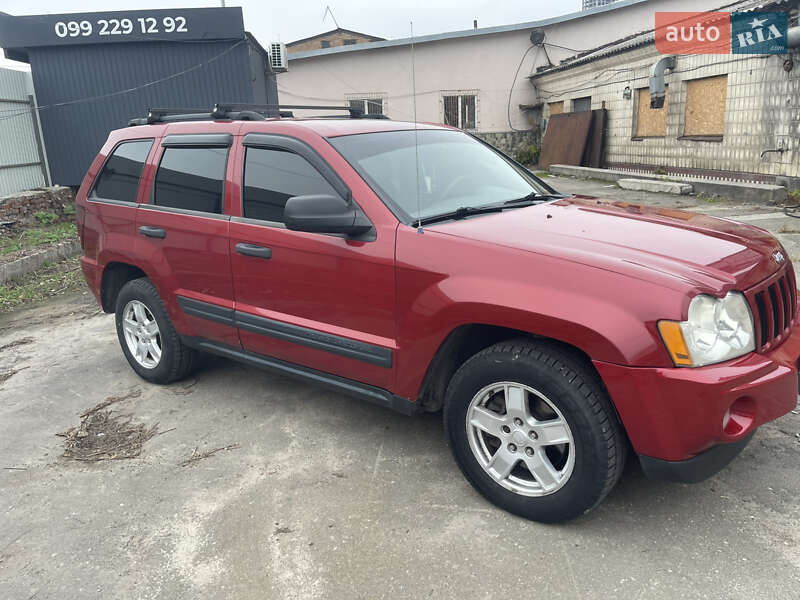 Внедорожник / Кроссовер Jeep Grand Cherokee 2005 в Киеве