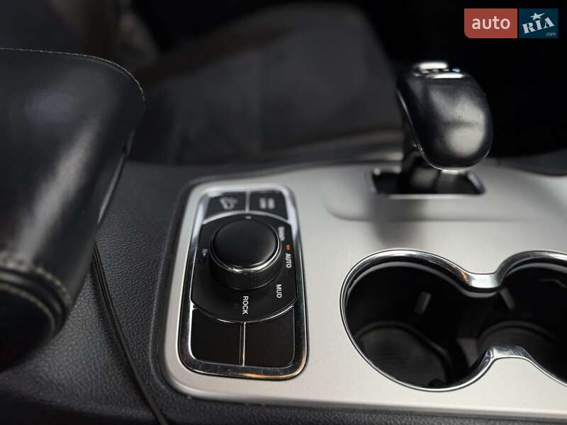 Внедорожник / Кроссовер Jeep Grand Cherokee 2013 в Черновцах