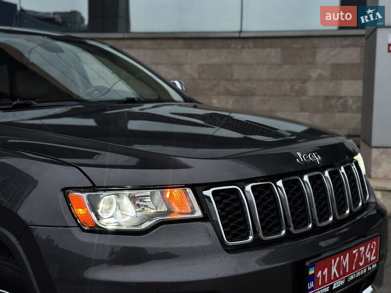 Позашляховик / Кросовер Jeep Grand Cherokee 2020 в Києві