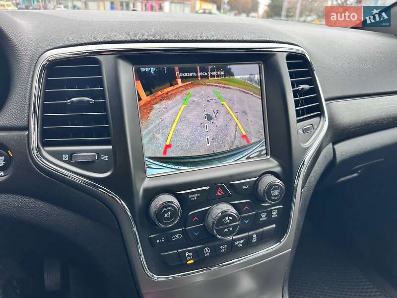 Внедорожник / Кроссовер Jeep Grand Cherokee 2016 в Кропивницком