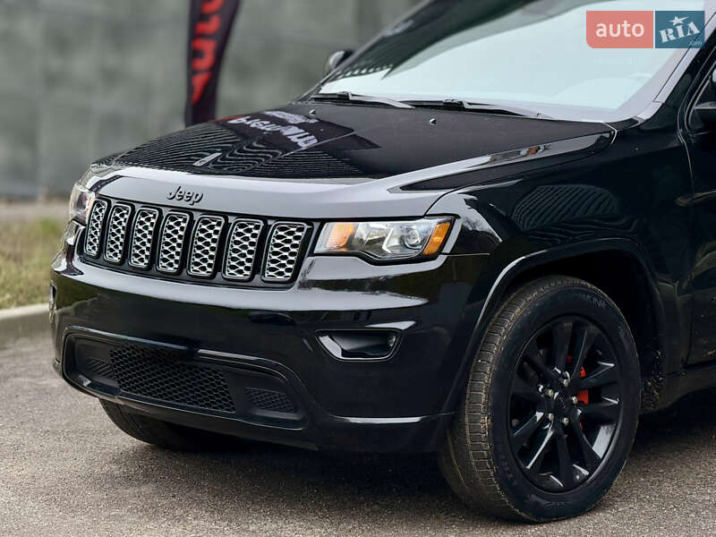 Внедорожник / Кроссовер Jeep Grand Cherokee 2018 в Харькове фото 12 Внедорожник / Кроссовер Jeep Grand Cherokee 2018 в Харькове