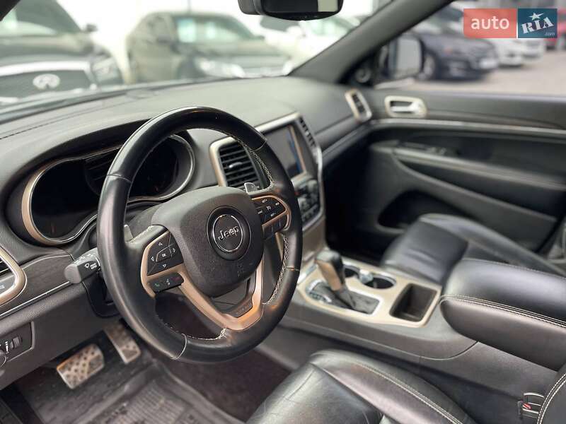 Внедорожник / Кроссовер Jeep Grand Cherokee 2016 в Одессе