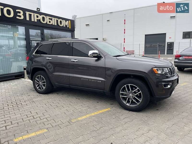 Внедорожник / Кроссовер Jeep Grand Cherokee 2016 в Одессе