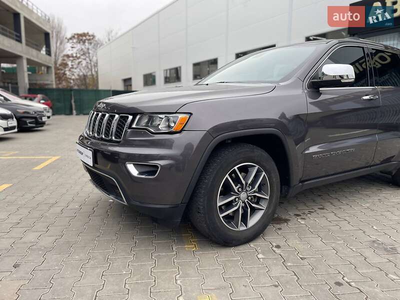 Внедорожник / Кроссовер Jeep Grand Cherokee 2016 в Одессе
