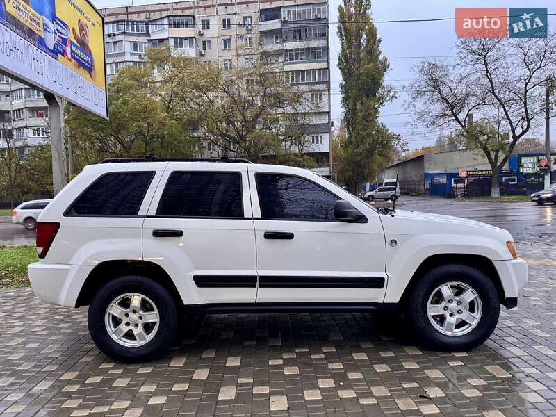Позашляховик / Кросовер Jeep Grand Cherokee 2005 в Одесі