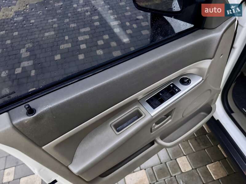 Позашляховик / Кросовер Jeep Grand Cherokee 2005 в Одесі