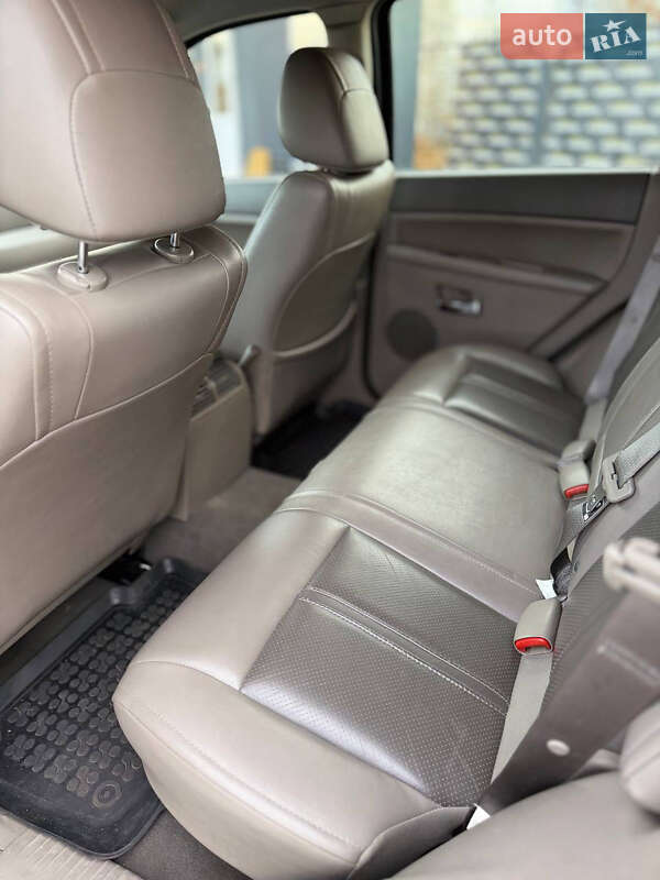 Позашляховик / Кросовер Jeep Grand Cherokee 2006 в Києві