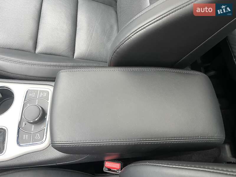 Позашляховик / Кросовер Jeep Grand Cherokee 2019 в Коростені