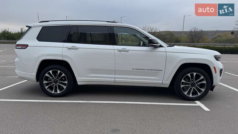 Позашляховик / Кросовер Jeep Grand Cherokee 2021 в Києві