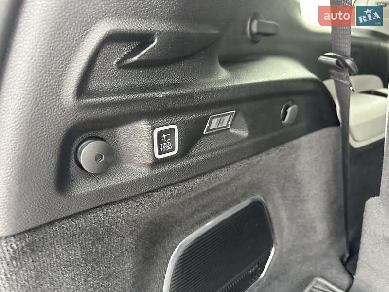 Внедорожник / Кроссовер Jeep Grand Cherokee 2022 в Киеве