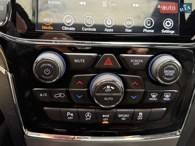 Внедорожник / Кроссовер Jeep Grand Cherokee 2021 в Киеве фото 42 Внедорожник / Кроссовер Jeep Grand Cherokee 2021 в Киеве