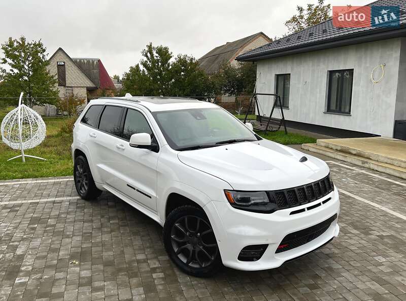 Внедорожник / Кроссовер Jeep Grand Cherokee 2020 в Луцке фото 5 Внедорожник / Кроссовер Jeep Grand Cherokee 2020 в Луцке