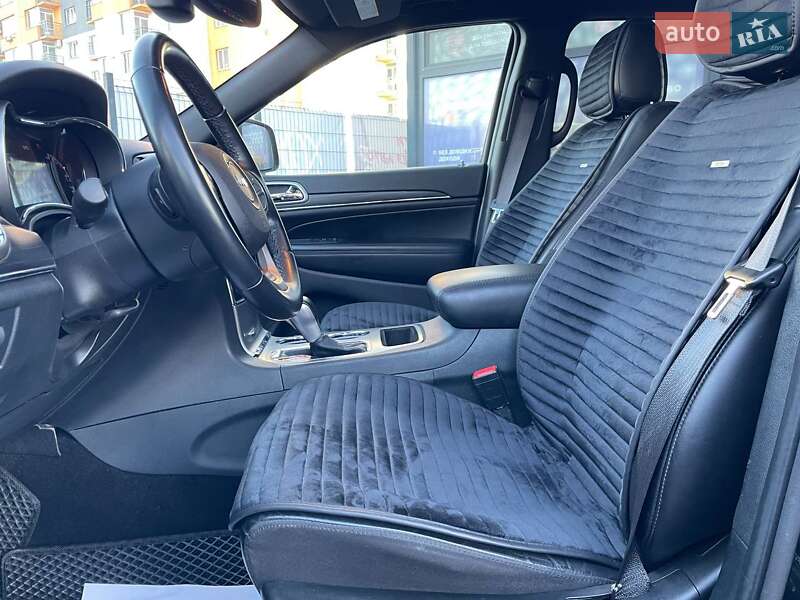 Внедорожник / Кроссовер Jeep Grand Cherokee 2022 в Виннице фото 17 Внедорожник / Кроссовер Jeep Grand Cherokee 2022 в Виннице