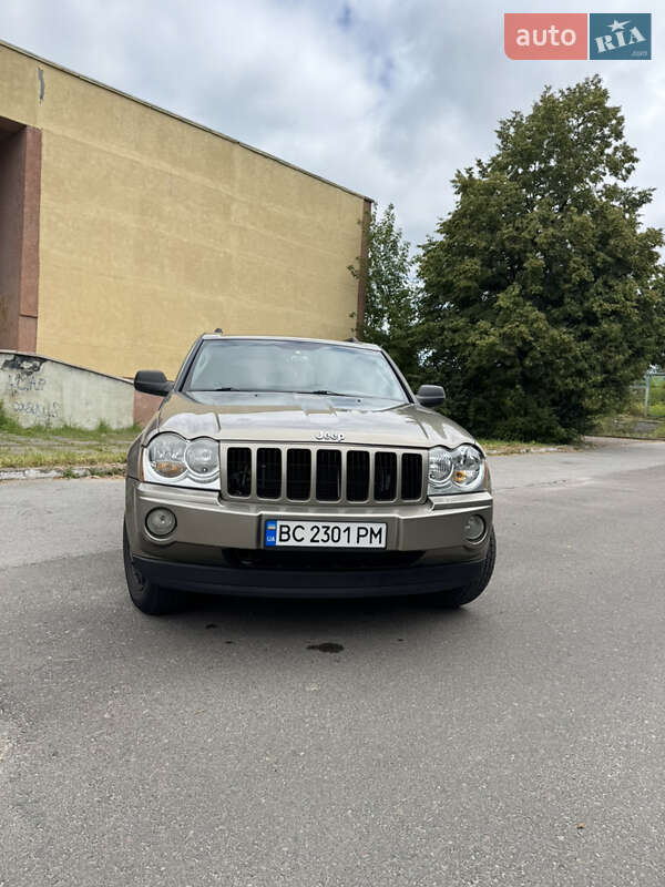 Внедорожник / Кроссовер Jeep Grand Cherokee 2005 в Львове фото 4 Внедорожник / Кроссовер Jeep Grand Cherokee 2005 в Львове