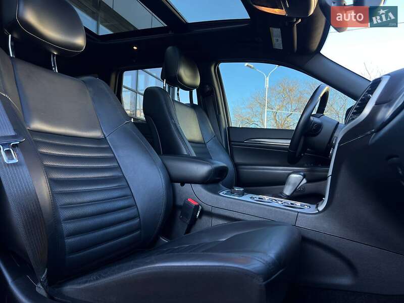 Внедорожник / Кроссовер Jeep Grand Cherokee 2018 в Ивано-Франковске фото 10 Внедорожник / Кроссовер Jeep Grand Cherokee 2018 в Ивано-Франковске
