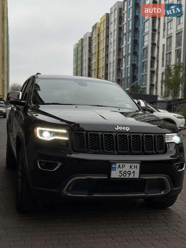 Внедорожник / Кроссовер Jeep Grand Cherokee 2020 в Днепре