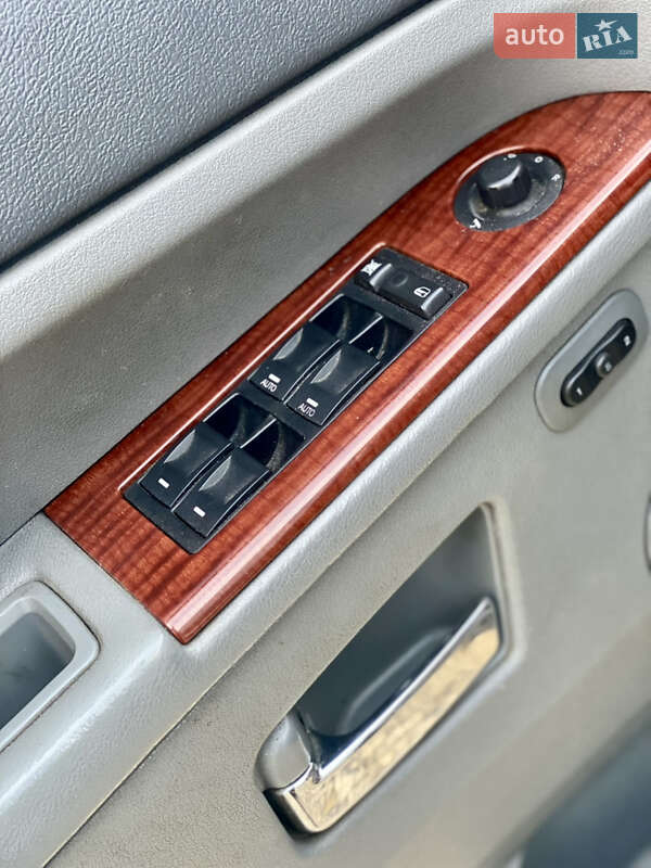 Позашляховик / Кросовер Jeep Grand Cherokee 2006 в Новояворівську фото 11 Позашляховик / Кросовер Jeep Grand Cherokee 2006 в Новояворівську