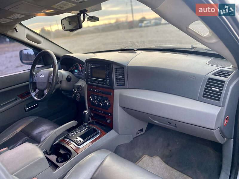 Позашляховик / Кросовер Jeep Grand Cherokee 2006 в Новояворівську фото 13 Позашляховик / Кросовер Jeep Grand Cherokee 2006 в Новояворівську
