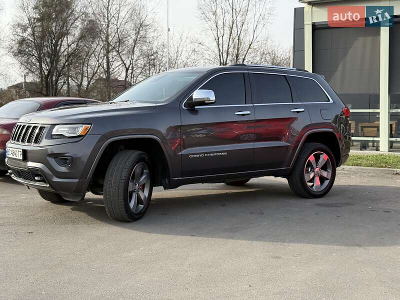 Внедорожник / Кроссовер Jeep Grand Cherokee 2015 в Львове