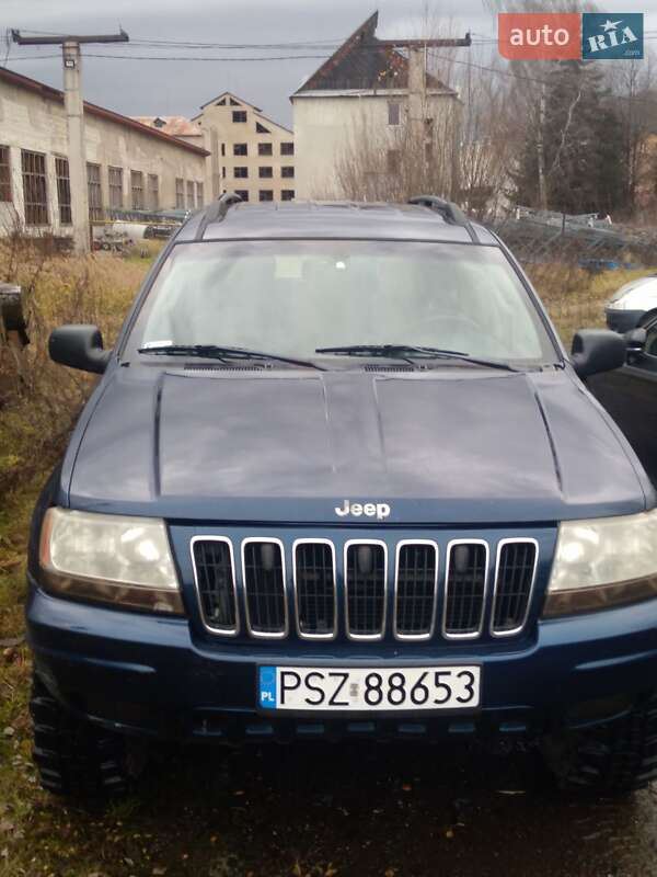 Внедорожник / Кроссовер Jeep Grand Cherokee 2003 в Воловце
