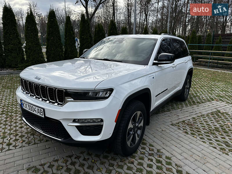 Внедорожник / Кроссовер Jeep Grand Cherokee 2022 в Харькове
